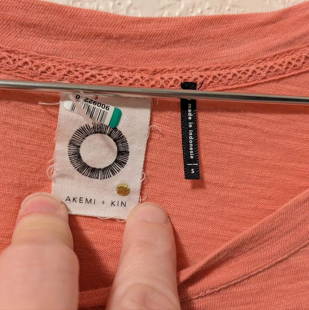 Akemi+Kin Anthropologie Coral Ruffle Hem Top - Picture 4 of 5